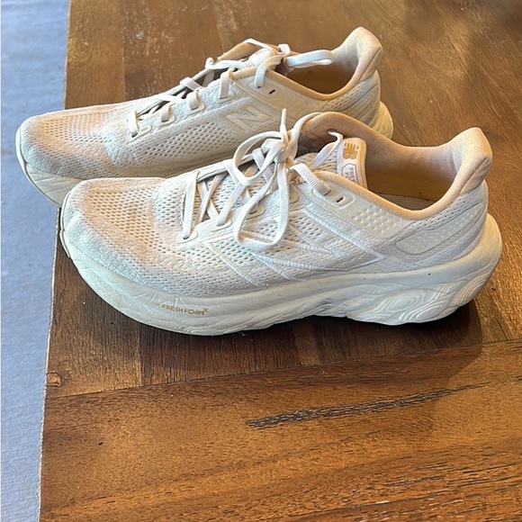 New Balance Shoes - New Balance Women's Cream Lace-Up Fresh Foam Running Sneakers